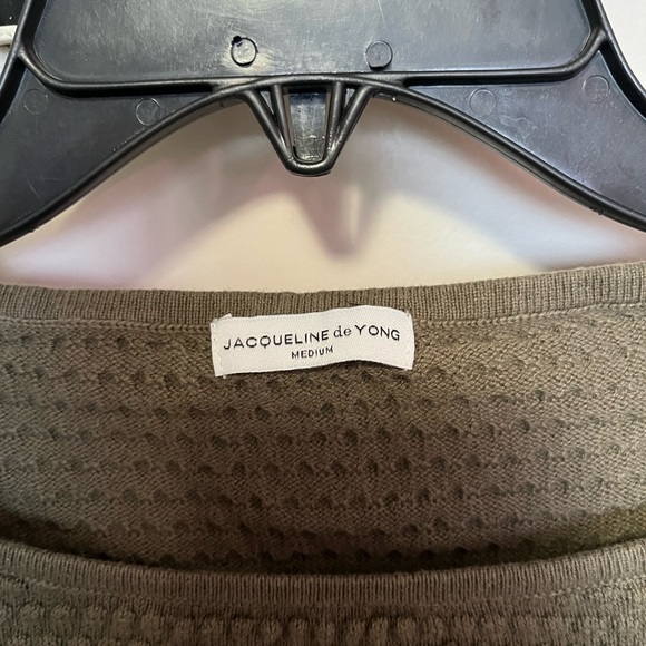 Green Sweater - Picture 3 of 4